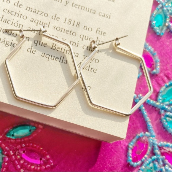 SILVER MEDIUM HEXAGON STATEMENT BOHO HOOPS - Picture 1 of 1